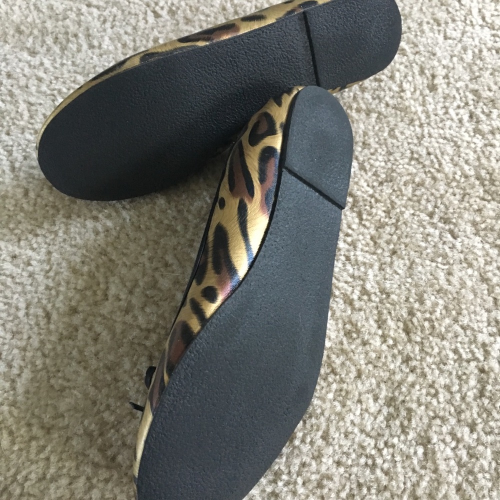 NWOT. Leopard Print Ballet Flats - Picture 5 of 5